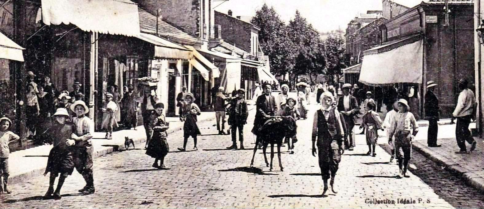660- Souk-Ahras - Rue Victor Hugo2a.jpg